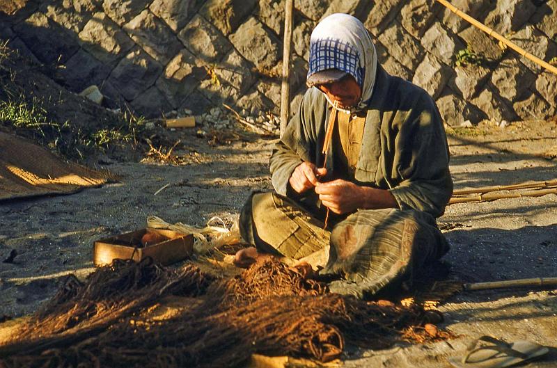 1952 Japan 090 Mending Nets.jpg